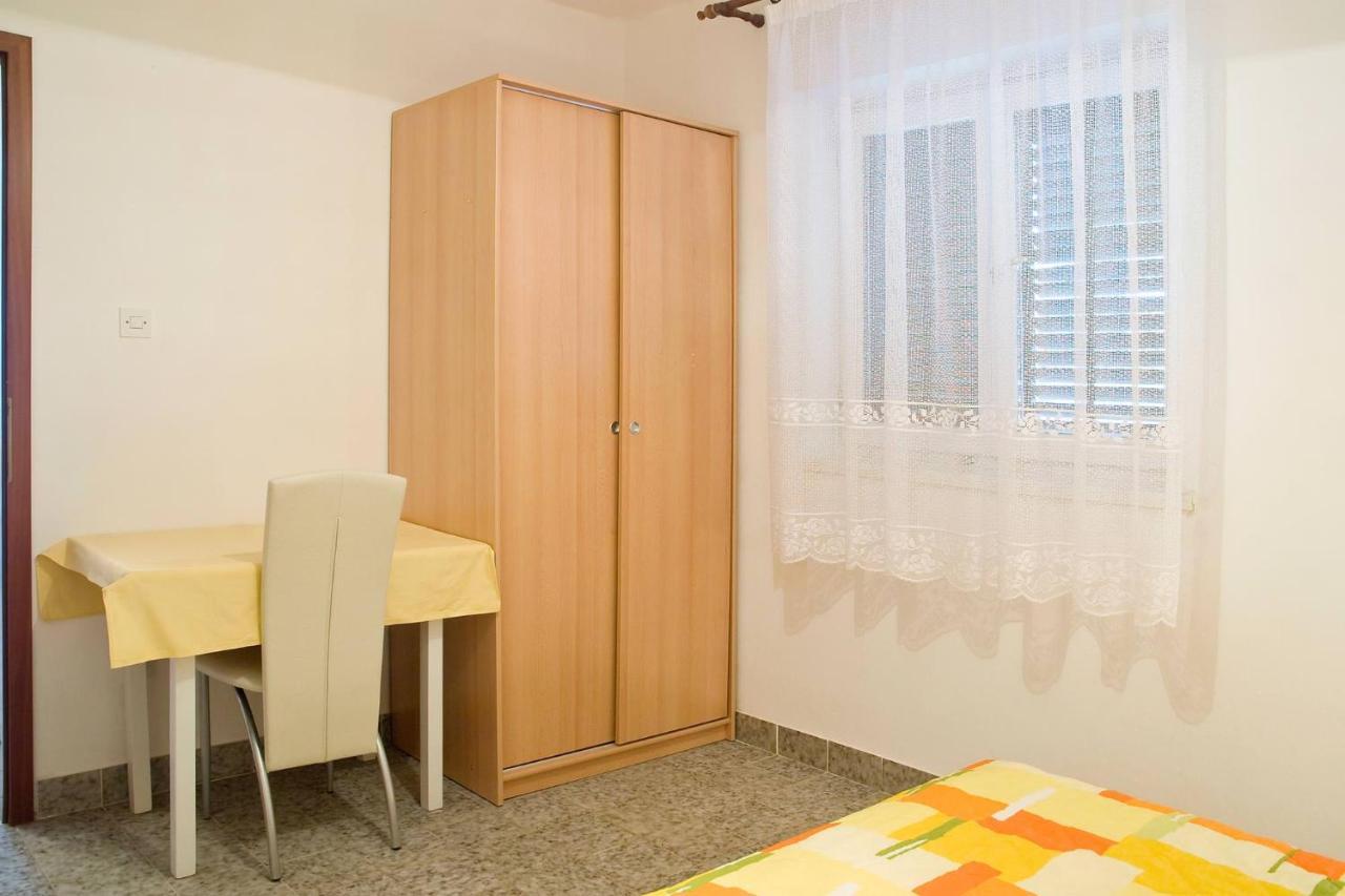 Apartments Eugen 2024 拉巴克 外观 照片